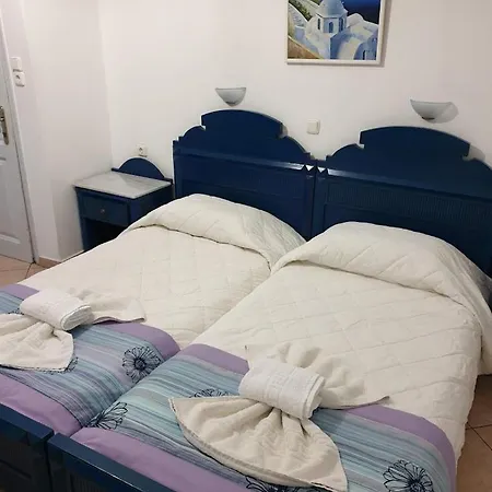 Hotell L&s Lignos Fira (Santorini)