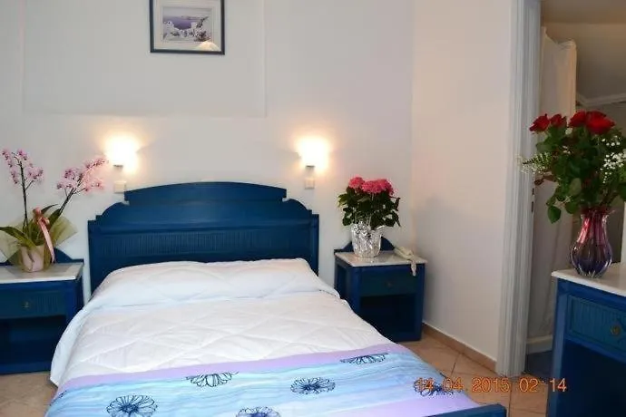 L&s Lignos * Fira (Santorini)