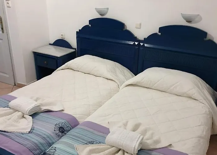 Otel L&s Lignos Fira (Santorini)